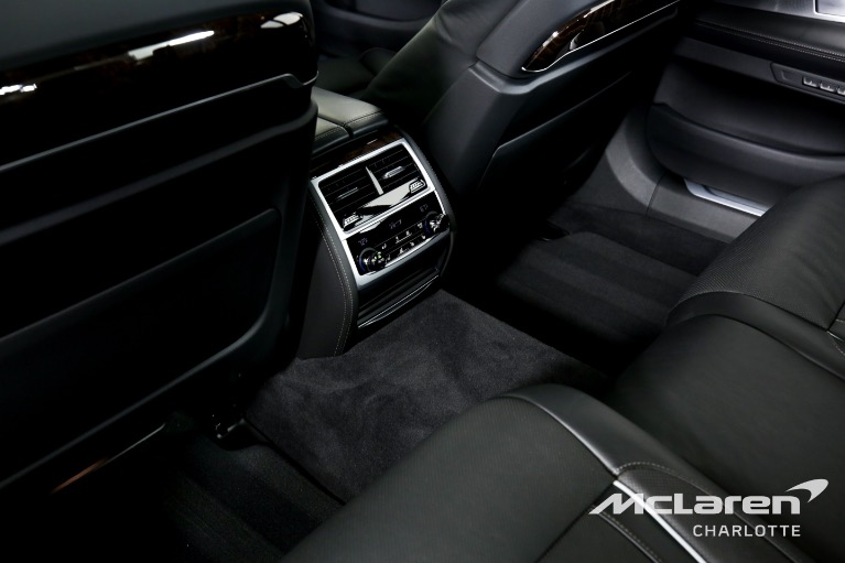 Used-2021-BMW-7-Series-M760i-xDrive