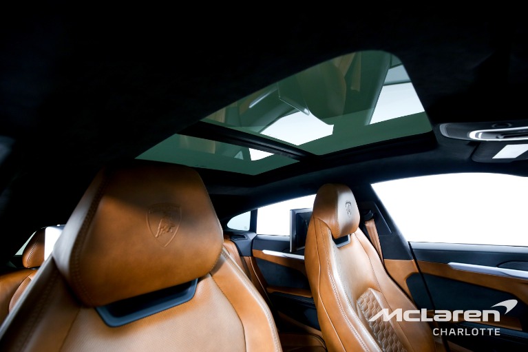 Used-2019-Lamborghini-Urus