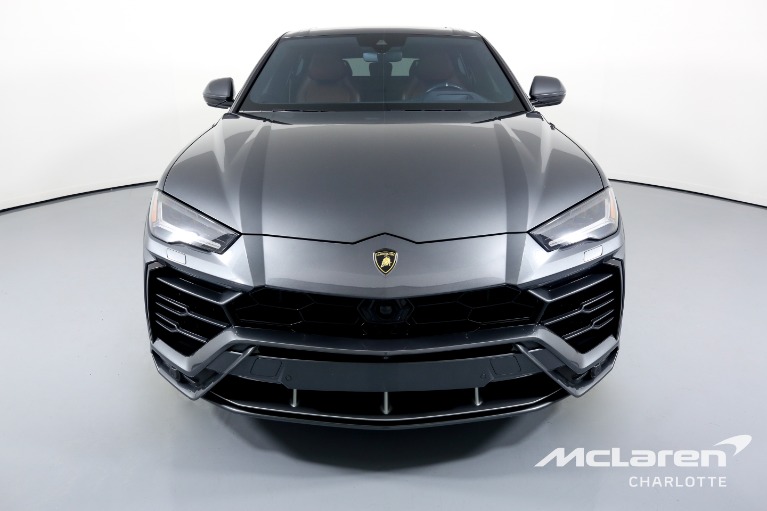 Used-2019-Lamborghini-Urus