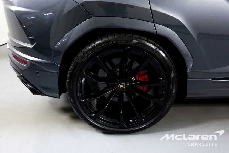 Used-2019-Lamborghini-Urus