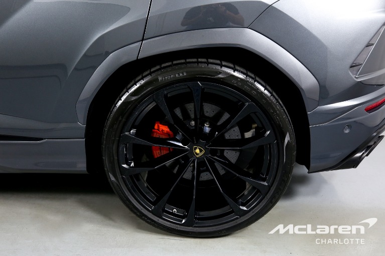 Used-2019-Lamborghini-Urus