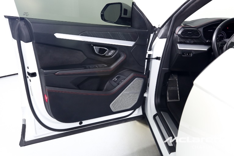 Used-2019-Lamborghini-Urus