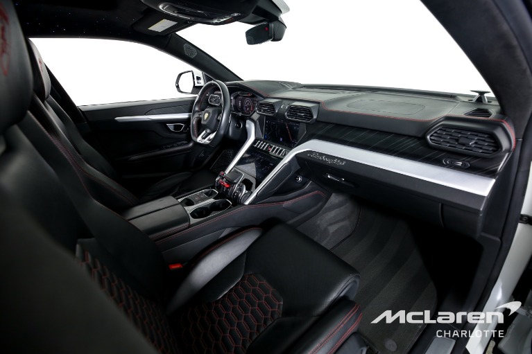 Used-2019-Lamborghini-Urus