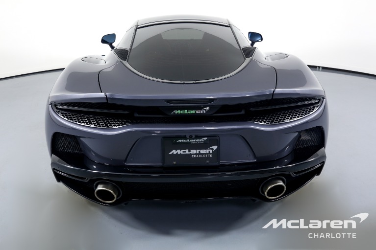 New-2023-McLaren-GT