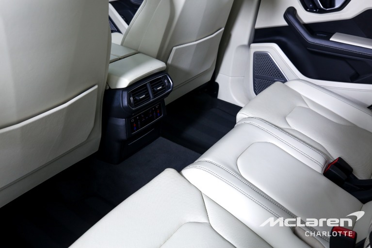 Used-2019-Lamborghini-Urus