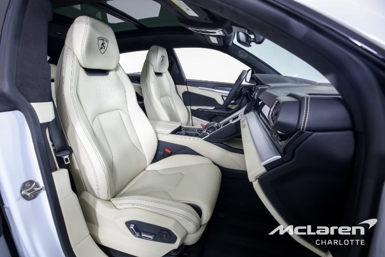 Used-2019-Lamborghini-Urus