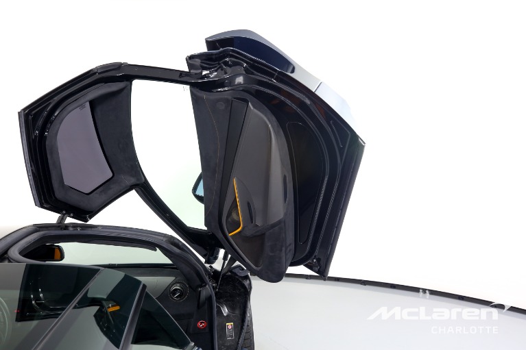 Used-2019-McLaren-720S-Performance
