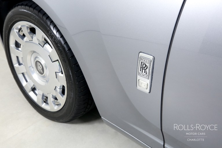 Used-2013-Rolls-Royce-Ghost