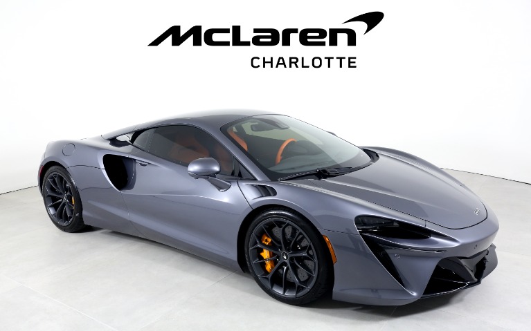 New-2023-McLaren-Artura