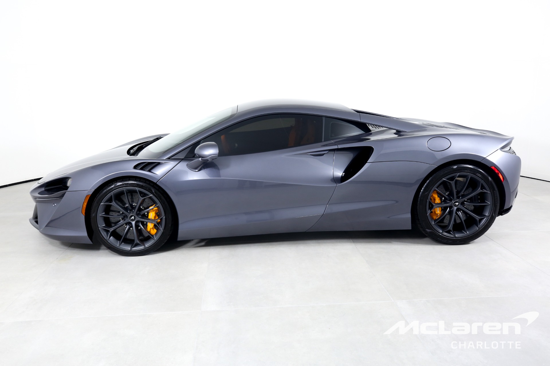 New 2023 McLaren Artura | Charlotte, NC