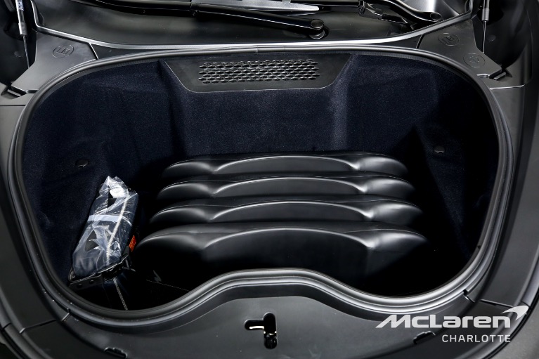 New-2023-McLaren-GT