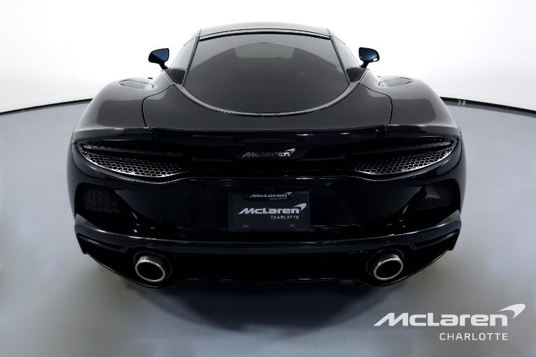 New-2023-McLaren-GT