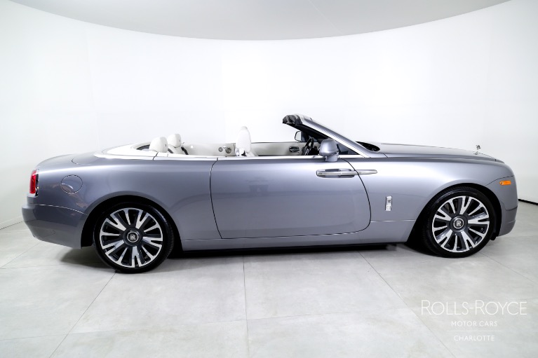 Used-2017-Rolls-Royce-Dawn