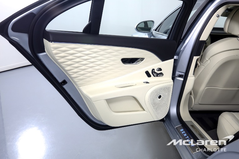 Used-2022-Bentley-Flying-Spur-W12