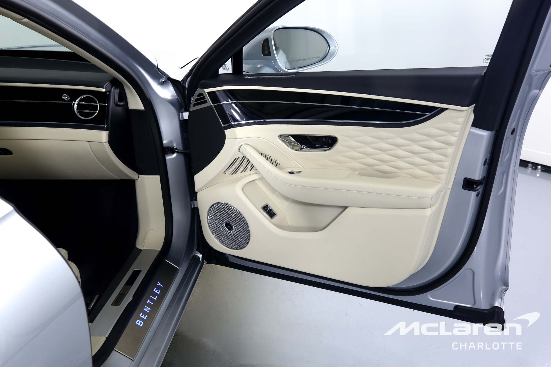 Used 2022 Bentley Flying Spur W12 | Charlotte, NC