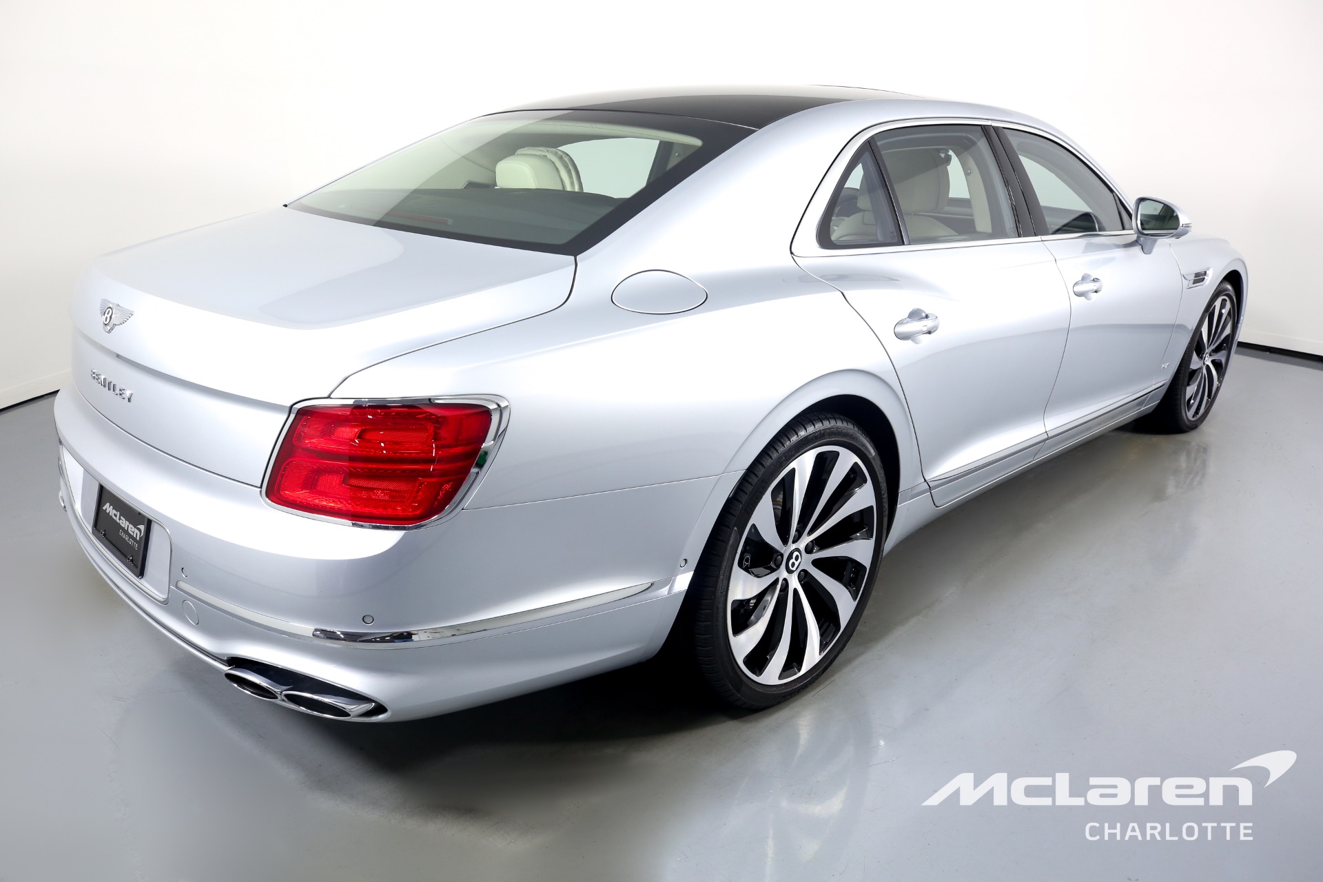 Used 2022 Bentley Flying Spur W12 | Charlotte, NC