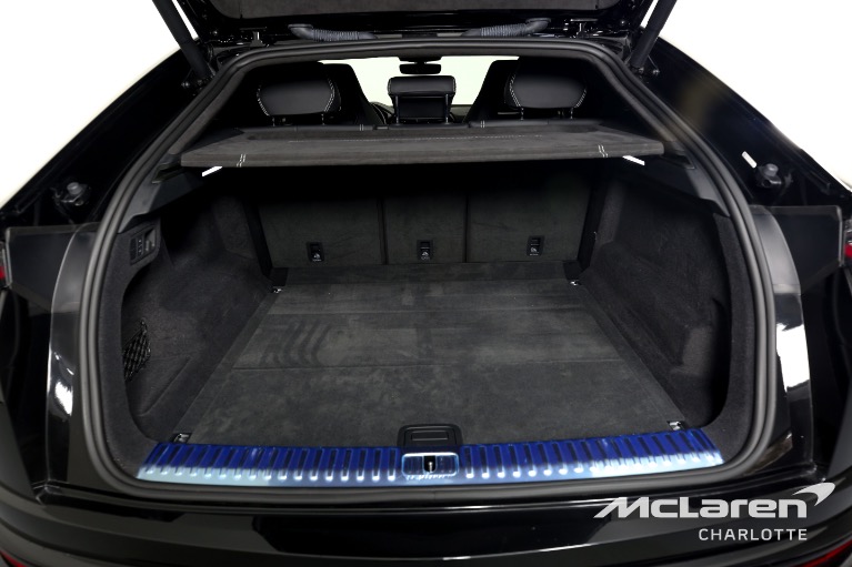 Used-2021-Lamborghini-Urus