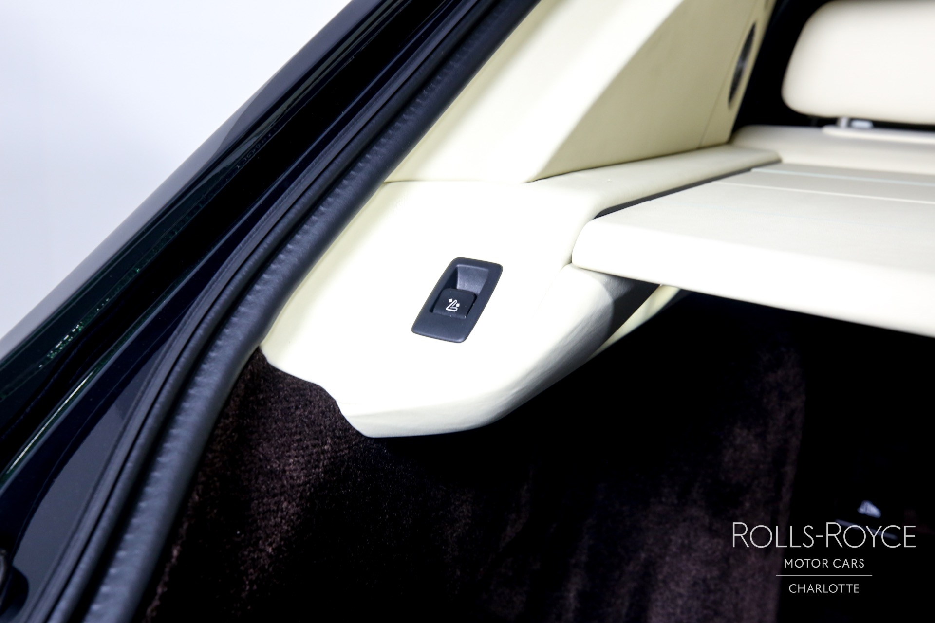 Used 2019 Rolls-Royce Cullinan | Charlotte, NC