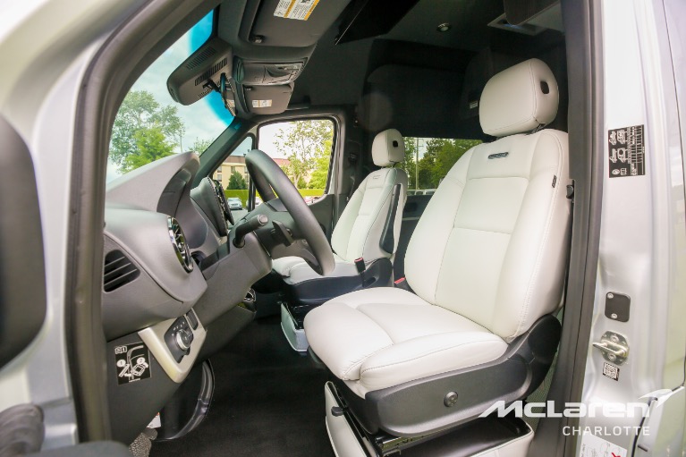 Used-2022-Mercedes-Benz-Sprinter-3500XD-AIRSTREAM