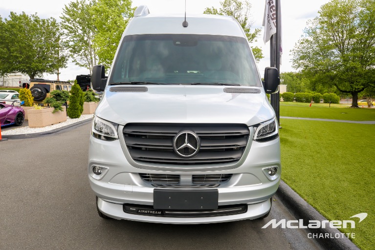 Used-2022-Mercedes-Benz-Sprinter-3500XD-AIRSTREAM