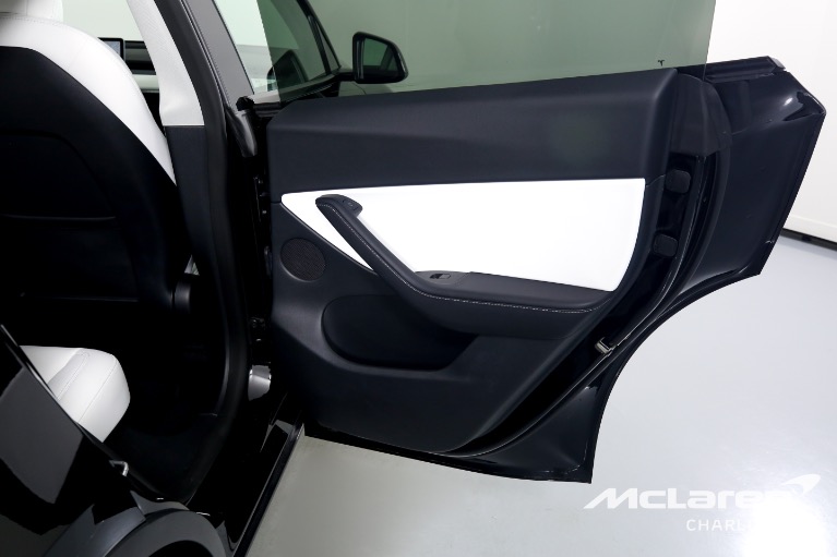 Used-2022-Tesla-Model-Y-Long-Range