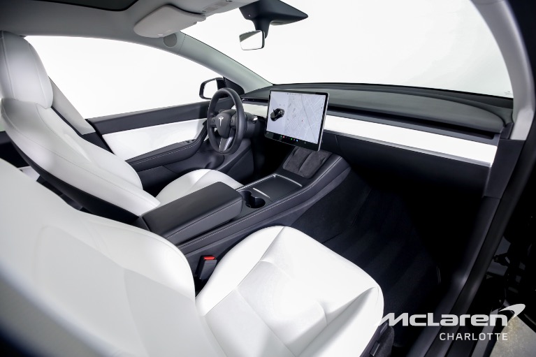 Used-2022-Tesla-Model-Y-Long-Range