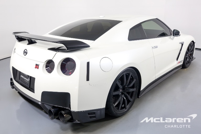 Used-2014-Nissan-GT-R-Premium