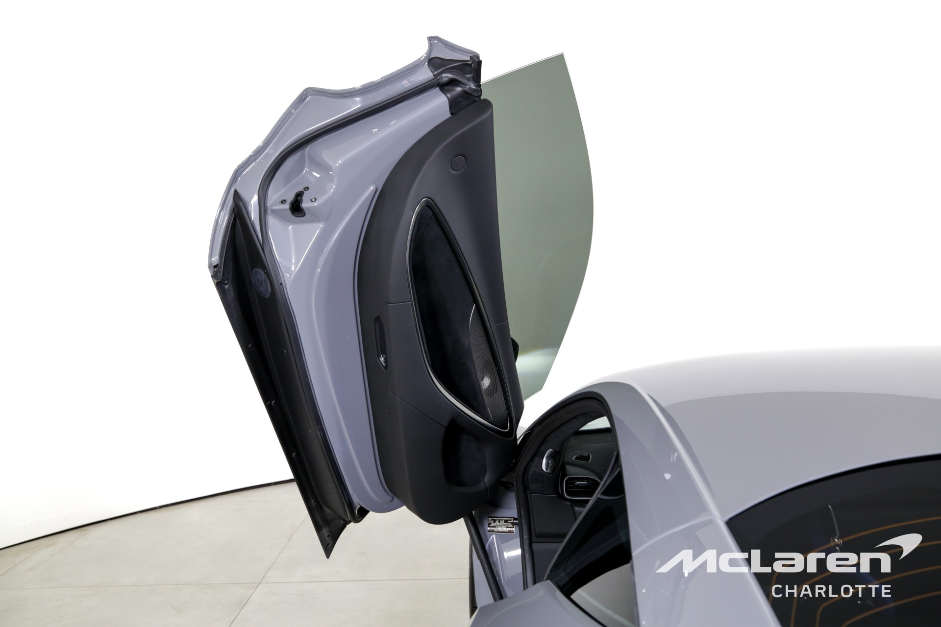 Used 2023 McLaren Artura | Charlotte, NC
