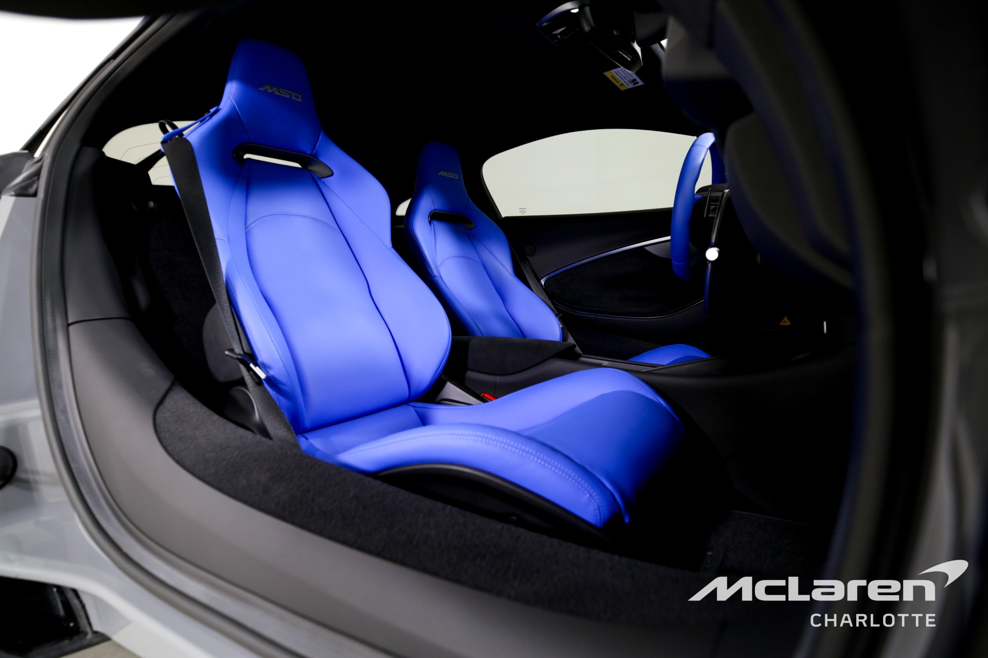 Used 2023 McLaren Artura | Charlotte, NC