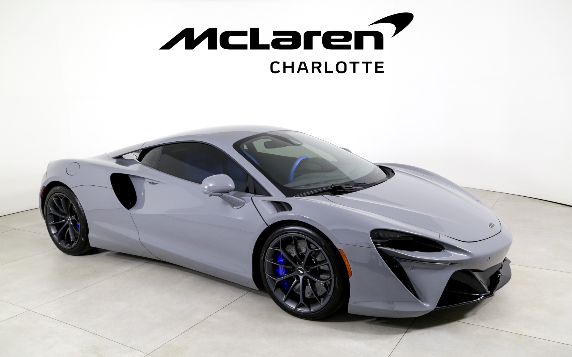 Used 2023 McLaren Artura Performance with VIN SBM16AEA4PW001502 for sale in Charlotte, NC