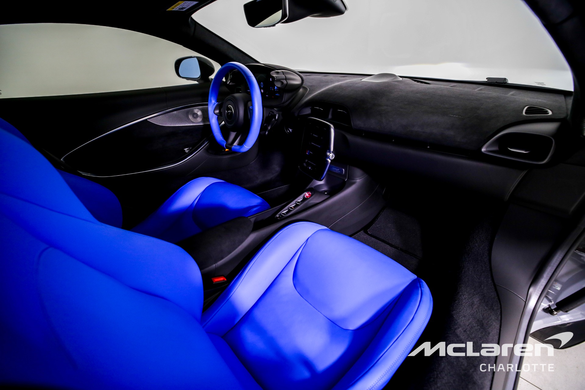 Used 2023 McLaren Artura | Charlotte, NC