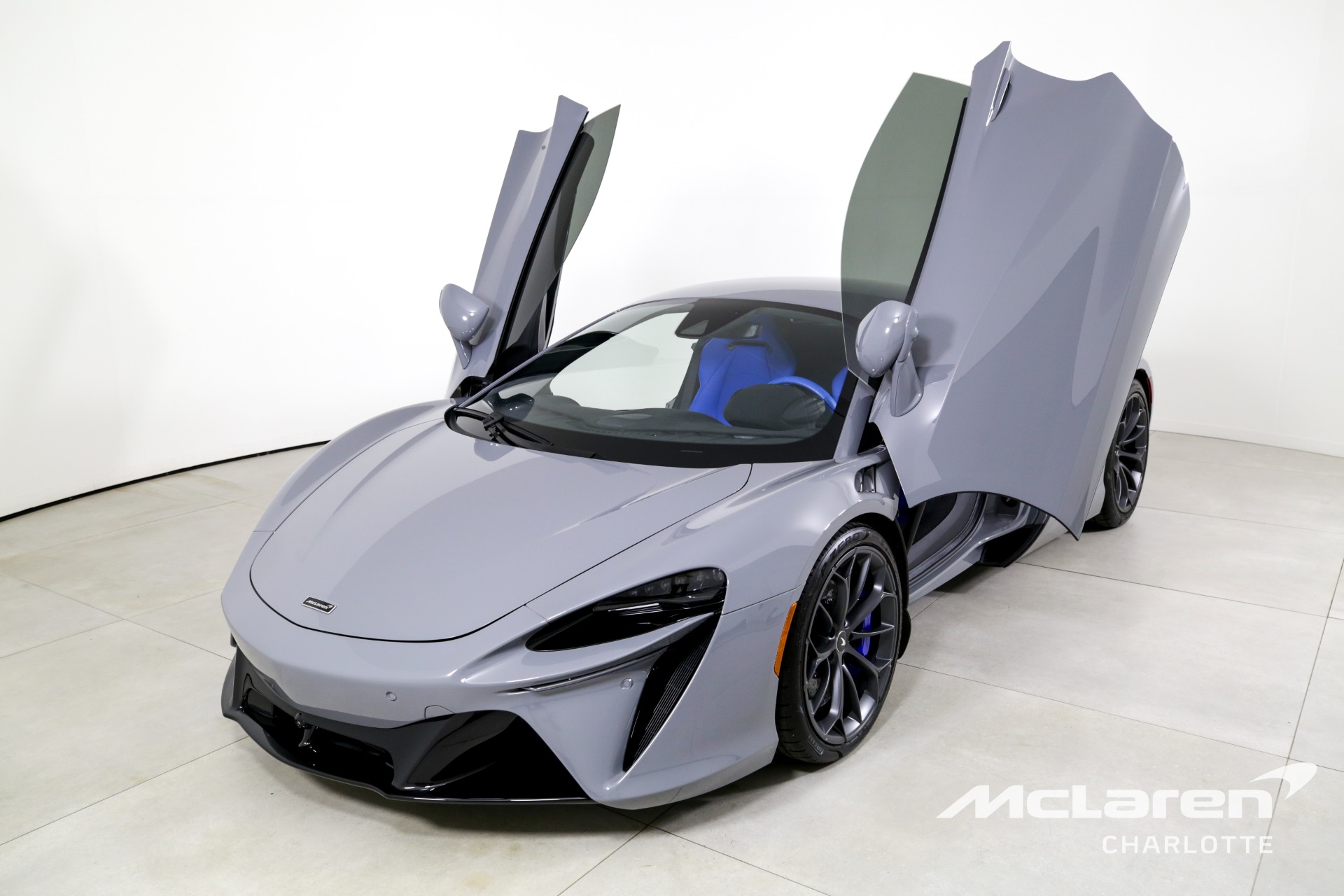 Used 2023 McLaren Artura | Charlotte, NC