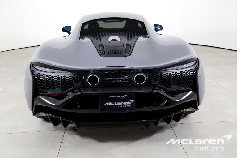 Used-2023-McLaren-Artura