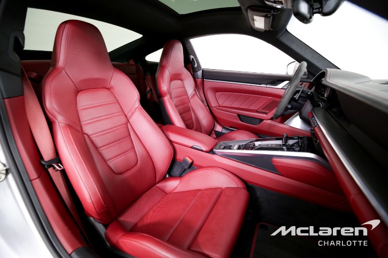 Used-2022-Porsche-911-Turbo-S