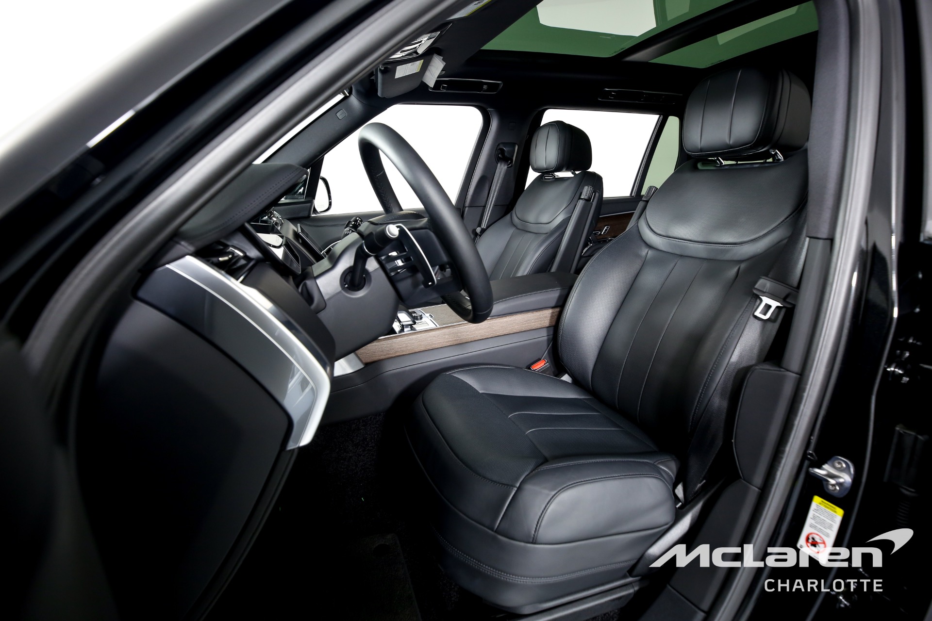 Used 2023 Land Rover Range Rover P400 SE LWB | Charlotte, NC