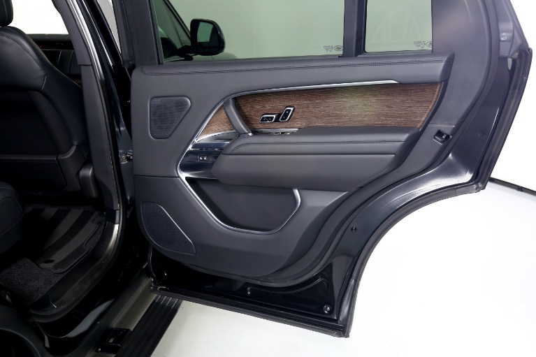 Used-2023-Land-Rover-Range-Rover-P400-SE-LWB