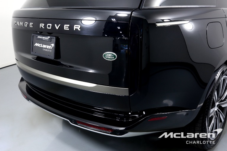 Used-2023-Land-Rover-Range-Rover-P400-SE-LWB