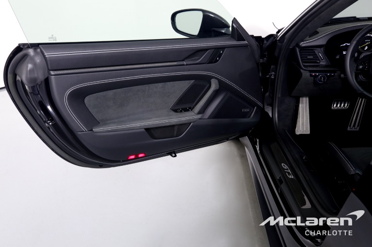 Used-2022-Porsche-911-GT3