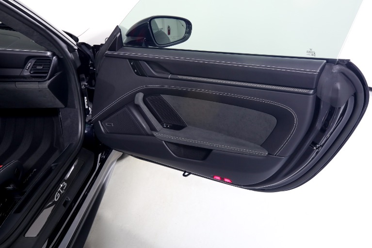 Used-2022-Porsche-911-GT3