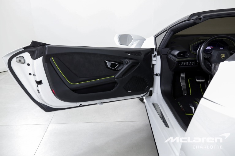 Used-2020-Lamborghini-Huracan-LP-610-2-EVO-Spyder