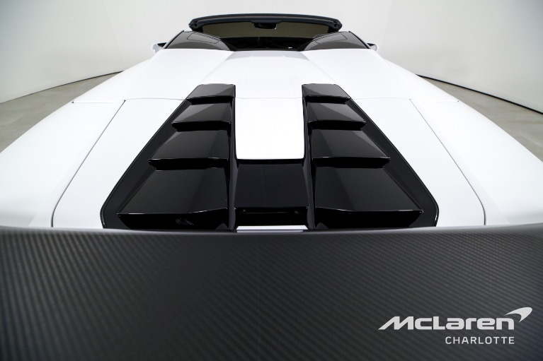 Used-2020-Lamborghini-Huracan-LP-610-2-EVO-Spyder