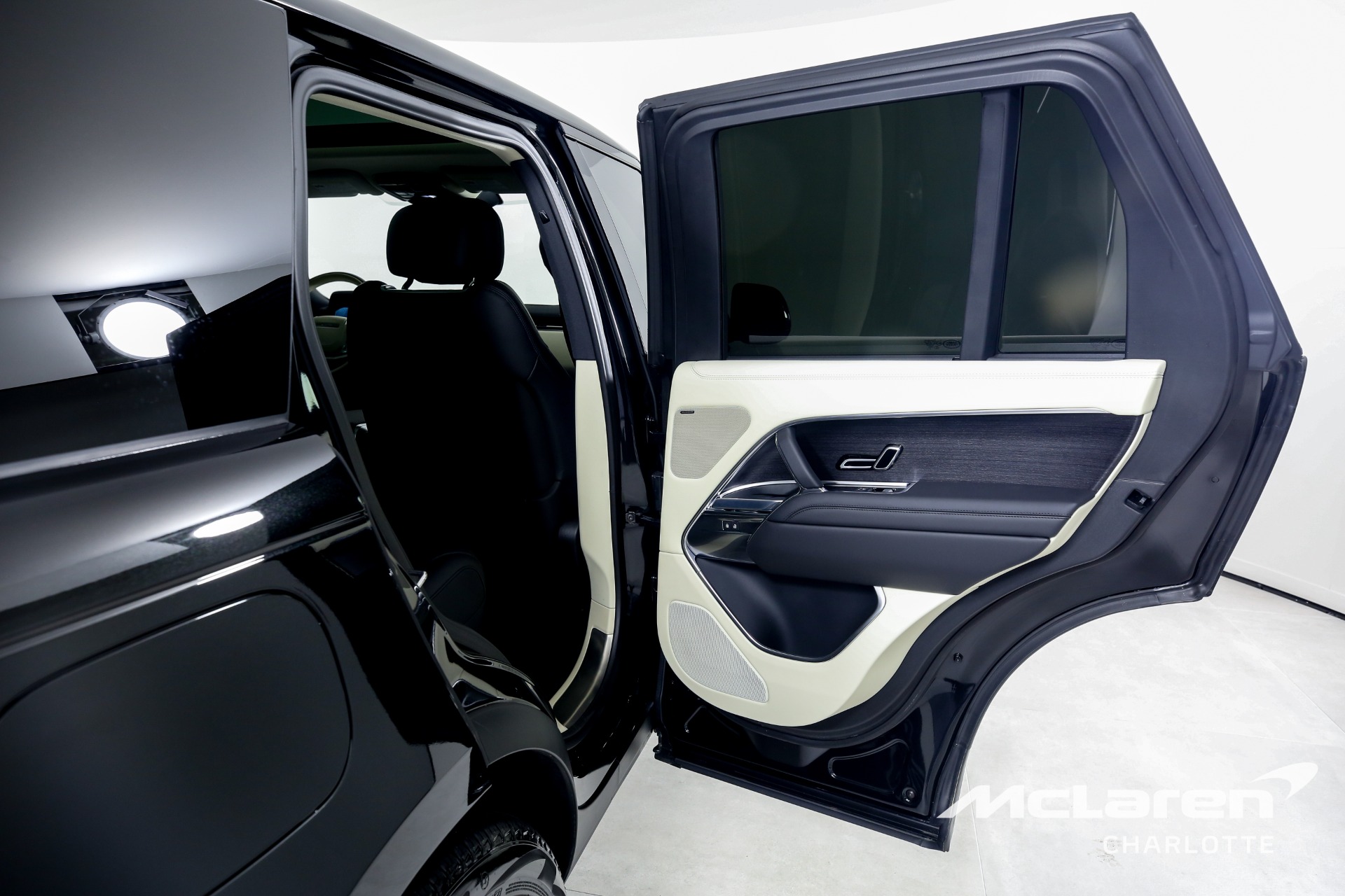 Used 2023 Land Rover Range Rover P530 SE | Charlotte, NC