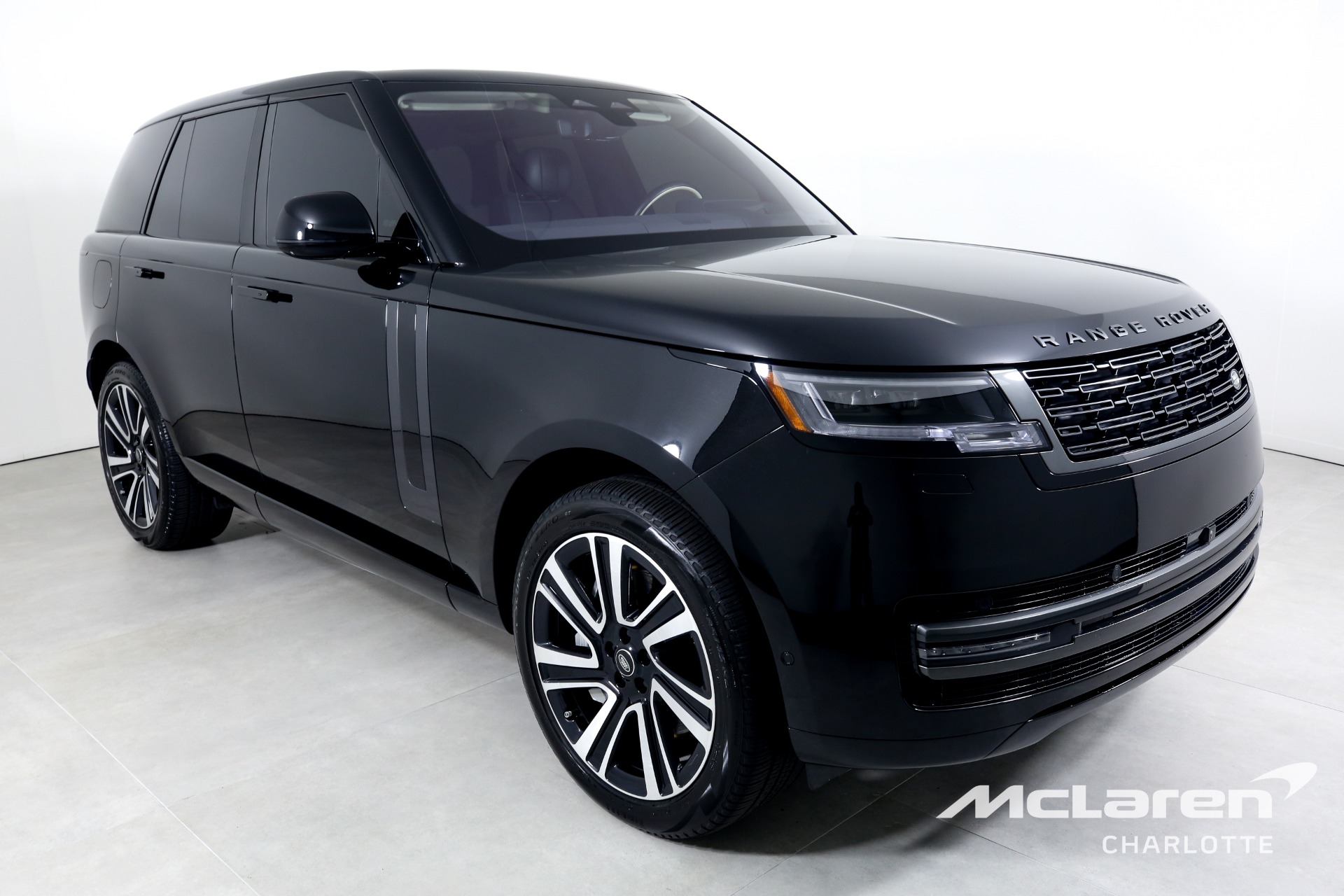 Used 2023 Land Rover Range Rover P530 SE | Charlotte, NC