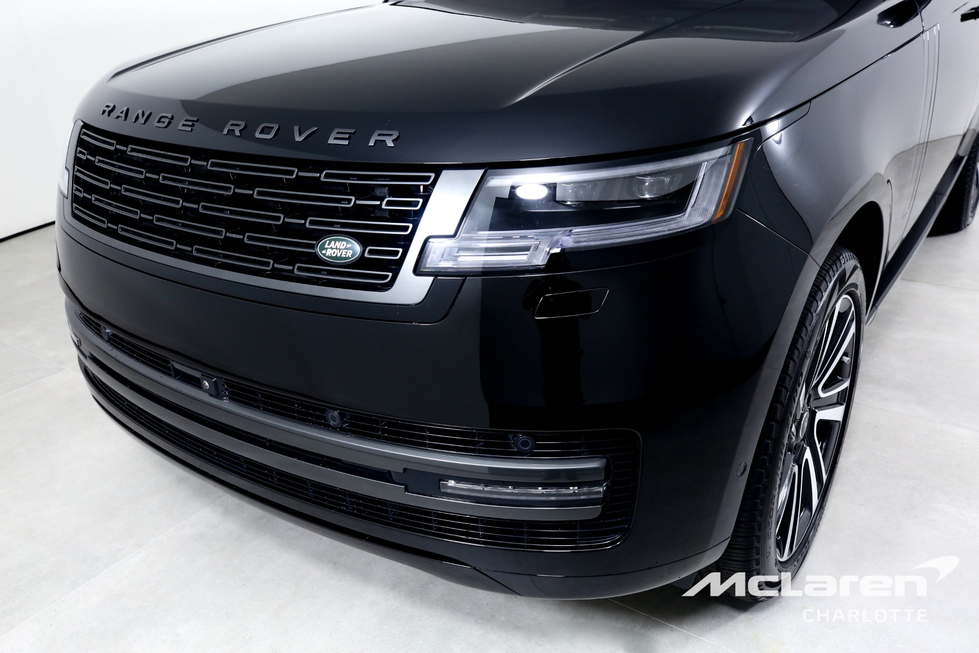 Used 2023 Land Rover Range Rover P530 SE | Charlotte, NC