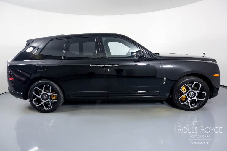 Used-2022-Rolls-Royce-Black-Badge-Cullinan