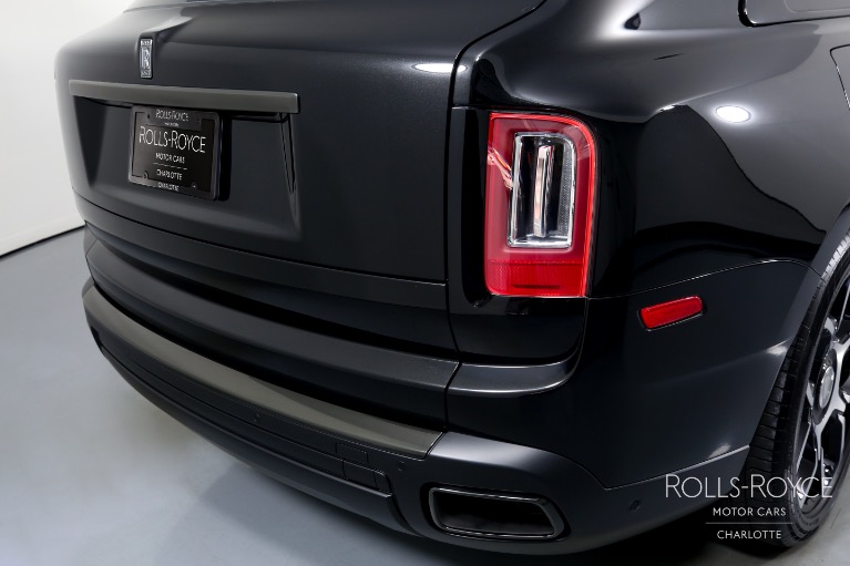 Used-2022-Rolls-Royce-Black-Badge-Cullinan