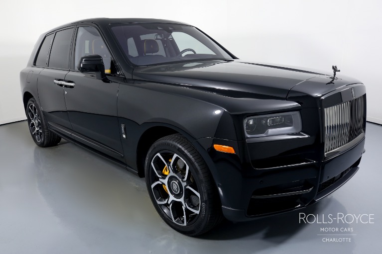 Used-2022-Rolls-Royce-Black-Badge-Cullinan