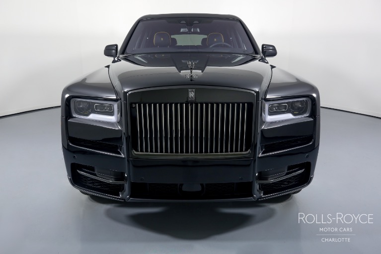 Used-2022-Rolls-Royce-Black-Badge-Cullinan