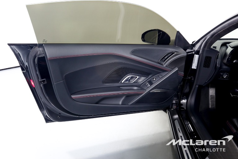 Used-2017-Audi-R8-52-quattro-V10-Plus