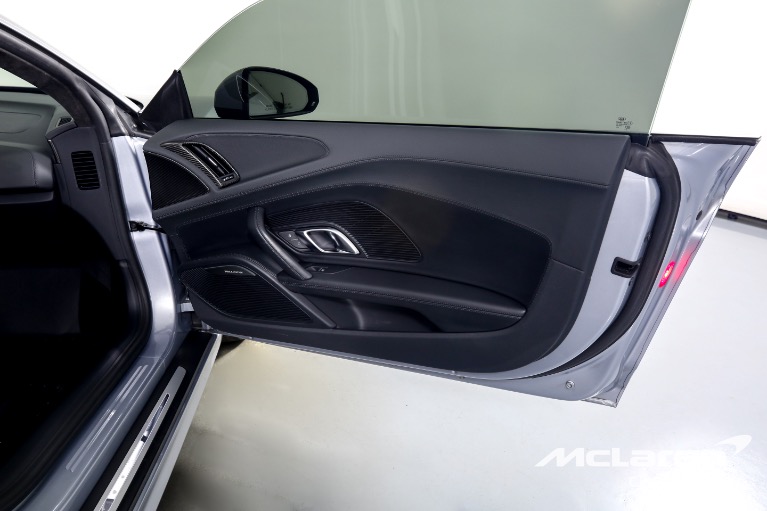 Used-2017-Audi-R8-52-quattro-V10